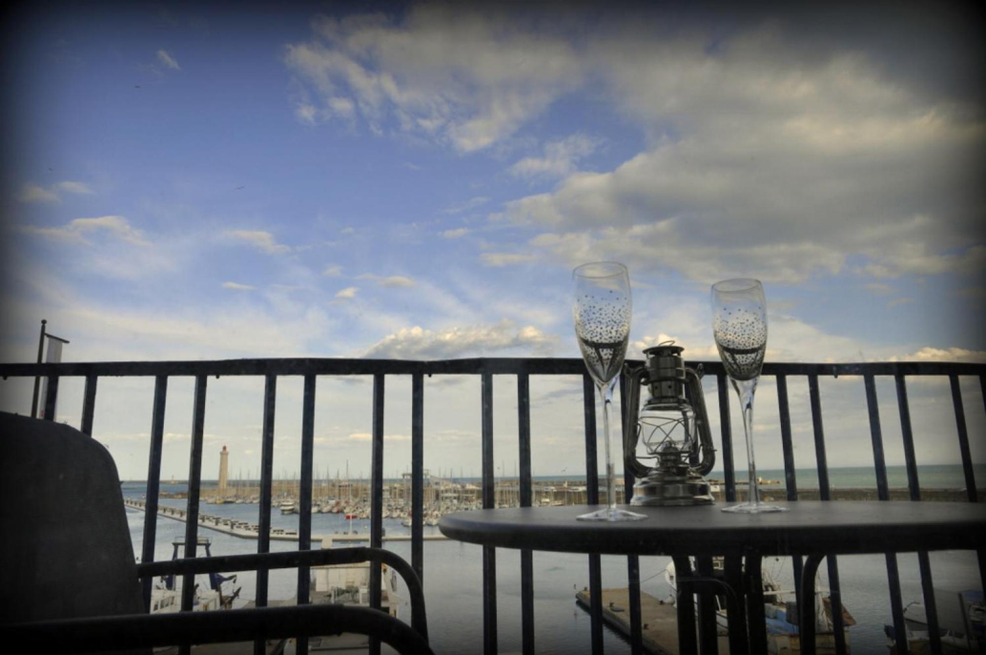 "Luigi" Balcon Sur La Mer Et Le Port De Сет Екстер'єр фото